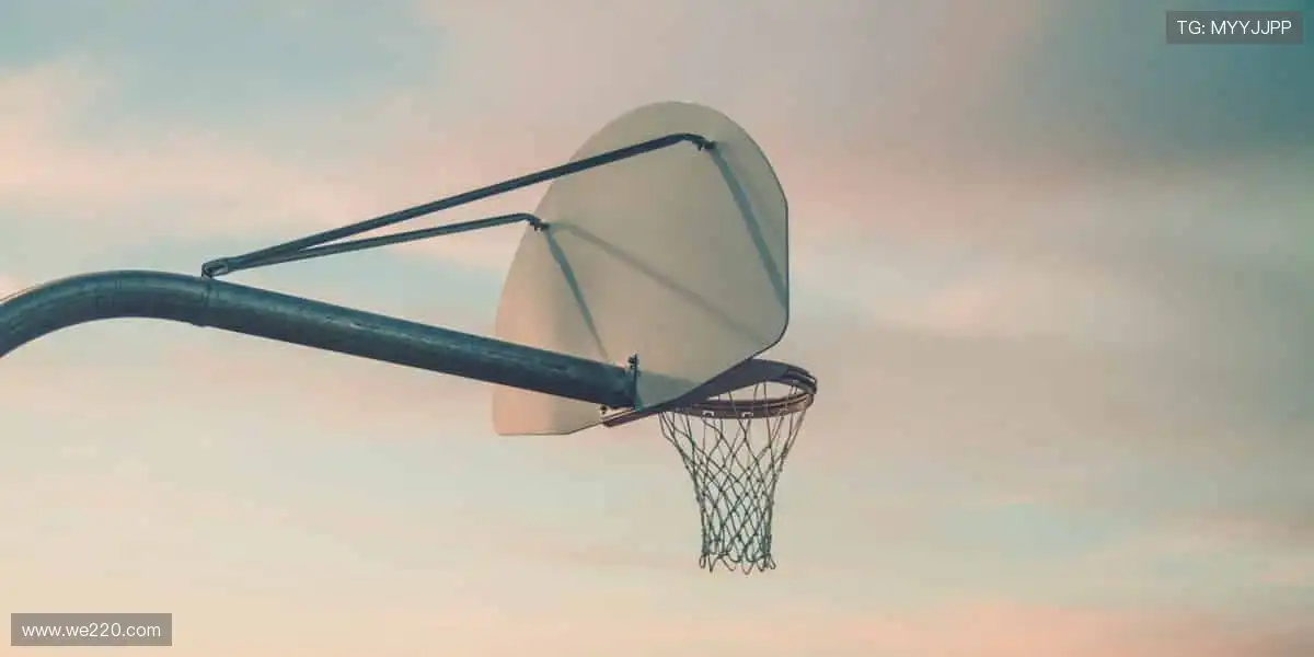 高清直播直击现场，互动狂欢点燃激情🏀